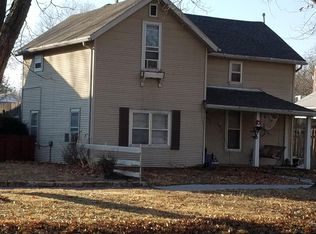 517 Bluemont Ave, Manhattan, KS 66502