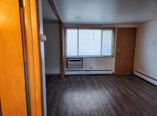 332 W Wilson St APT 1, Madison, WI 53703