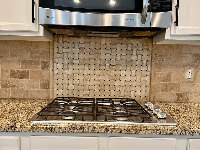 10141 Loch Lomond Dr — Photo 8