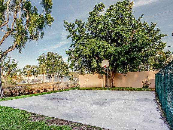 2nd image of 9229 W Sunrise Blvd #9229