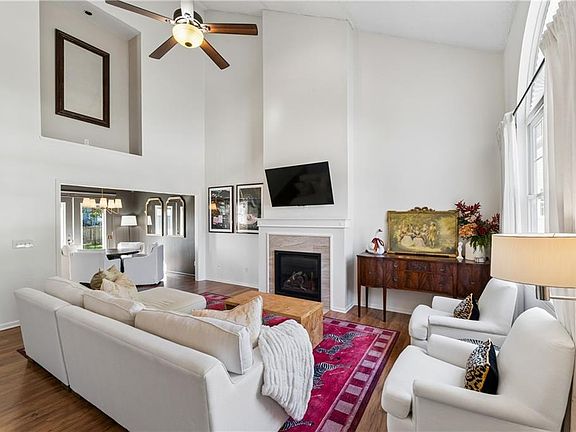 3rd image of 5780 Apache Dr