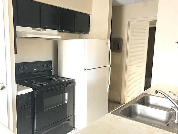 5th image of 10110 Forum Park Dr APT 137