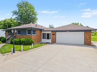 8155 Corunna Rd, Flint, MI 48532