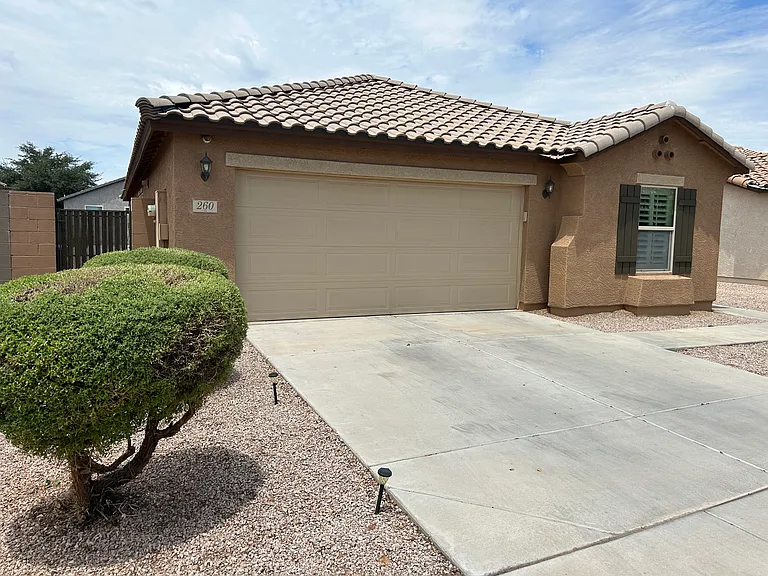 260 N Norman Way — Photo 2