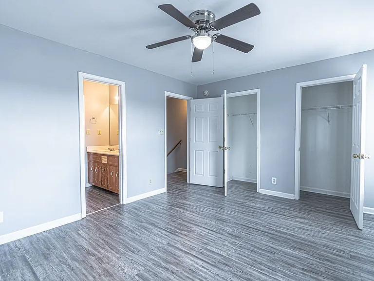 203 Tree Line Dr — Photo 18