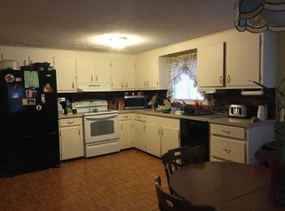 330 Fisher Rd, Dartmouth, MA 02747