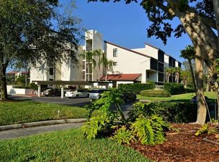 1955 Gulf Of Mexico Dr #G6-106, Longboat Key, FL 34228
