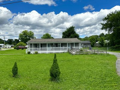 219 Igou Ferry Rd, Soddy Daisy, TN, 37379