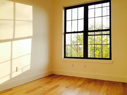 Rented by Nooklyn NYC LLC | media 33