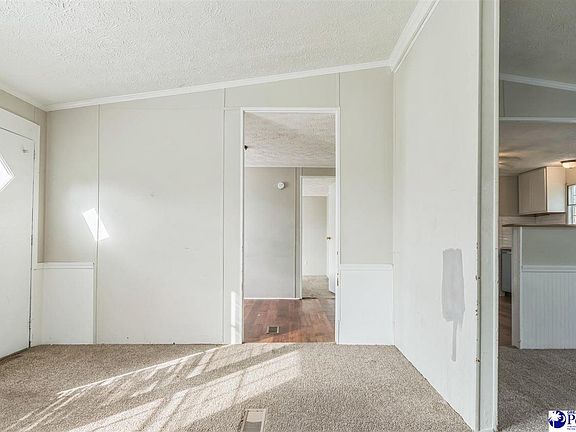 3rd image of 148 Cactus Rd