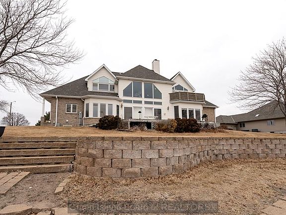 4th image of 51 Ponderosa Dr
