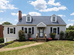 52 Valley View Dr, Mount Sidney, VA 24467