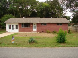 13 Cedar Rd, Cartersville, GA 30120