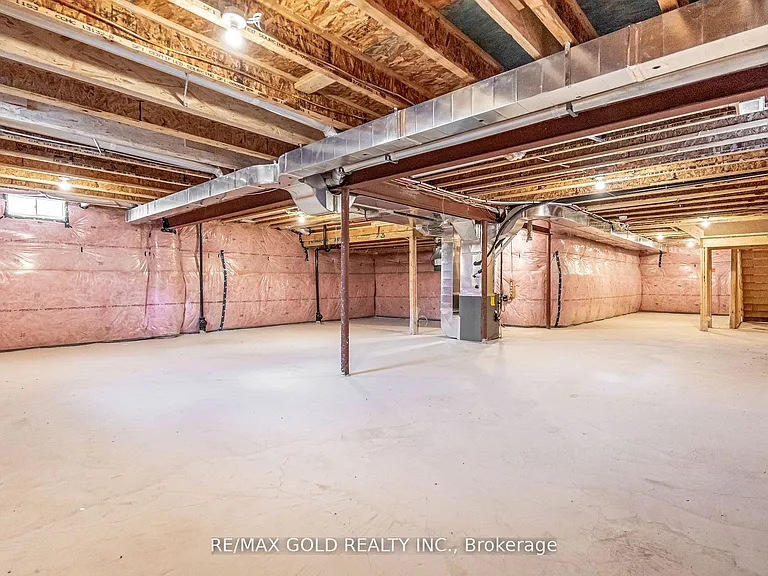 33 Gilham Way — Photo 42