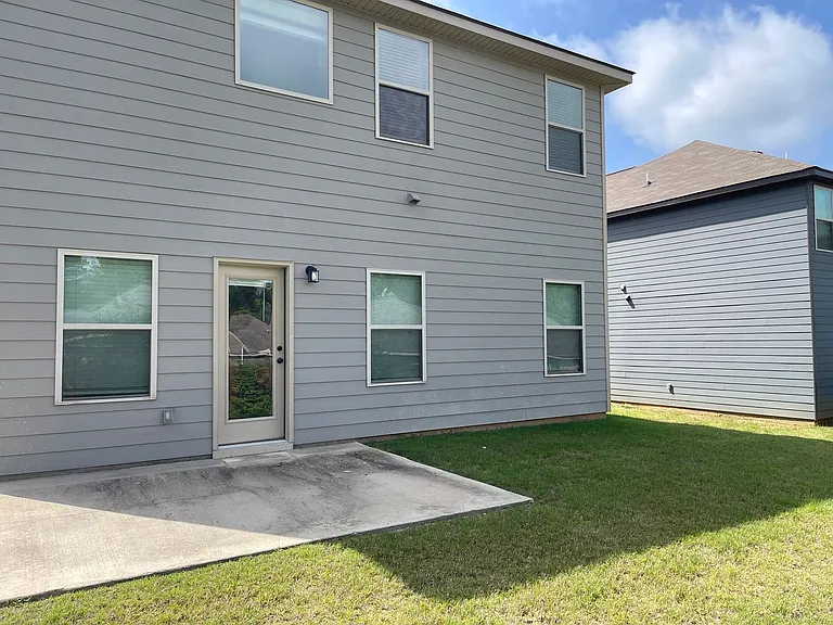 2718 Dunstan Ln — Photo 15