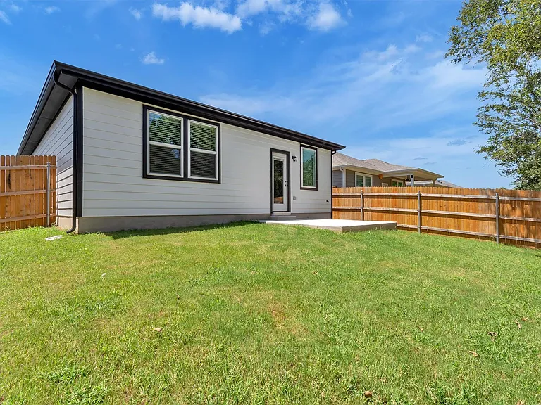 212 Bendecido Loop — Photo 4