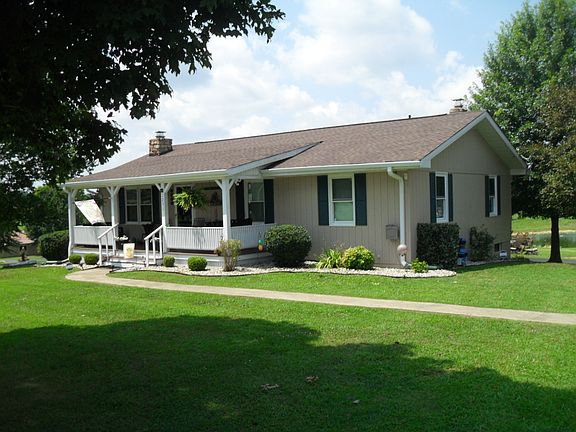 3rd image of 1231 Lampton Ln