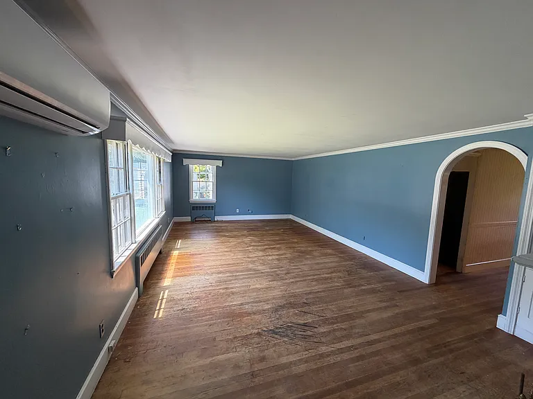 11 Terrace Dr — Photo 6