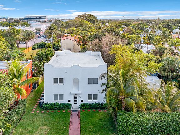 5th image of 518 Biscayne Dr #1
