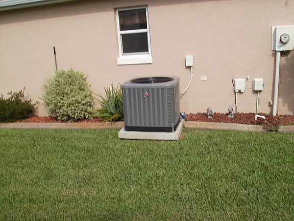 5th image of 1717 Augustine Dr