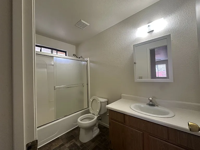 4186 Sherman Ln — Photo 3