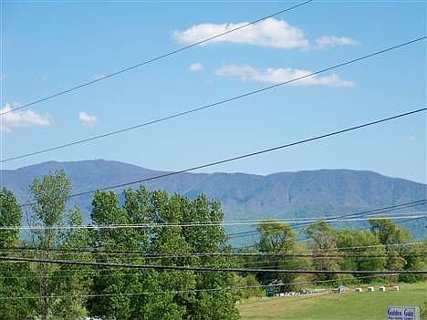2nd image of 3870 Asheville Hwy