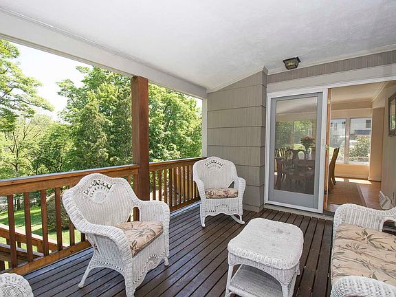 Covered rear porch