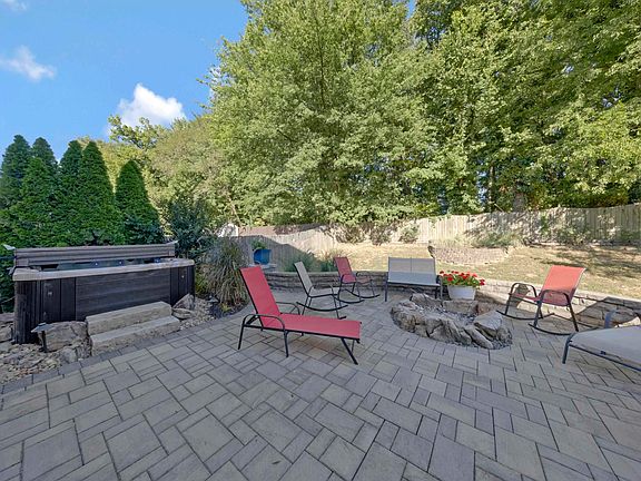 4th image of 3666 Katalla Dr