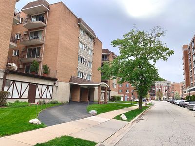 1633 River St APT 2F, Des Plaines, IL, 60016