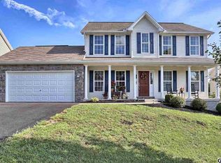 4581 Manor Dr, Mechanicsburg, PA 17055