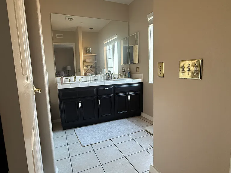 4259 Fulton Ave #307 — Photo 8