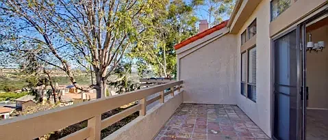 1946 Swallow Ln — Photo 11