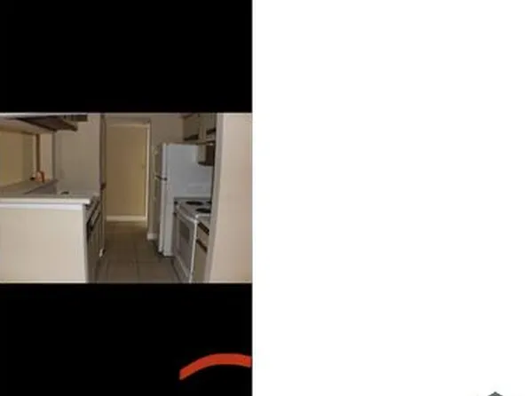 8742 Mallard Reserve Dr, Tampa, FL 33614