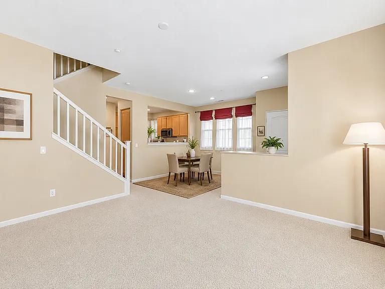 10430 Shelborne St #42 — Photo 15