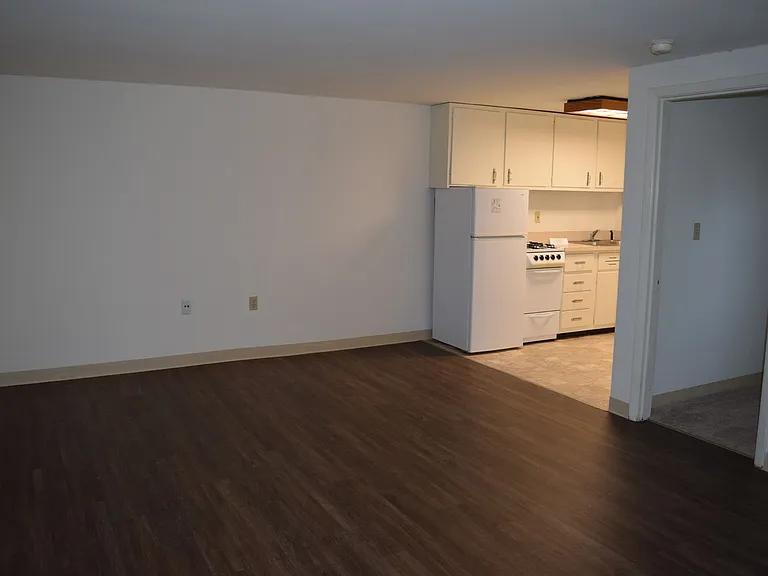 State Street Apartments — Photo 50