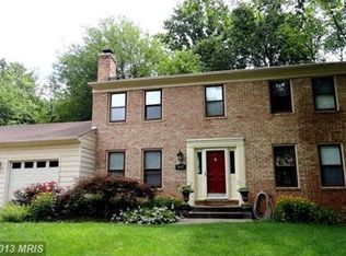 5607 Herberts Crossing Dr, Burke, VA 22015