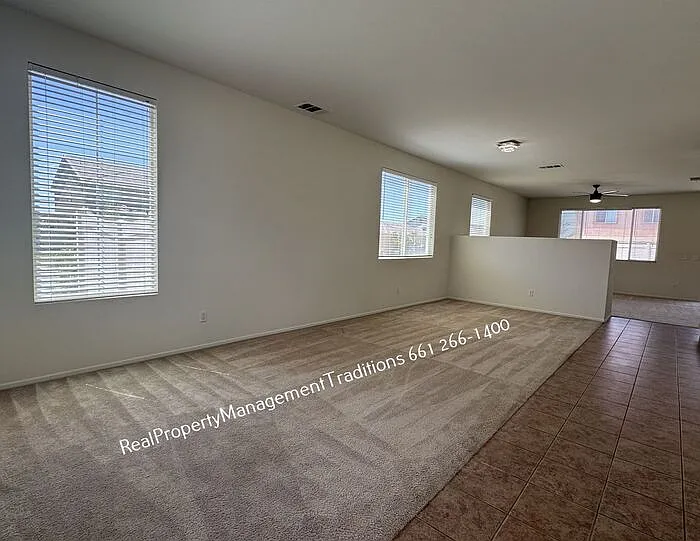 4 bed, 3.0 bath, 2996 sqft, $3,200 — Photo 2