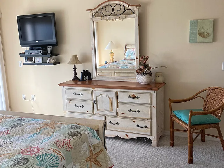 2380 N Beach Rd #201 — Photo 18