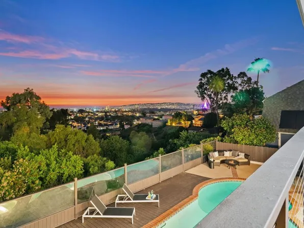 2436 Poinsettia Dr, San Diego, CA 92106