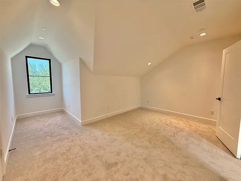 4423 Emerson Ave — Photo 26