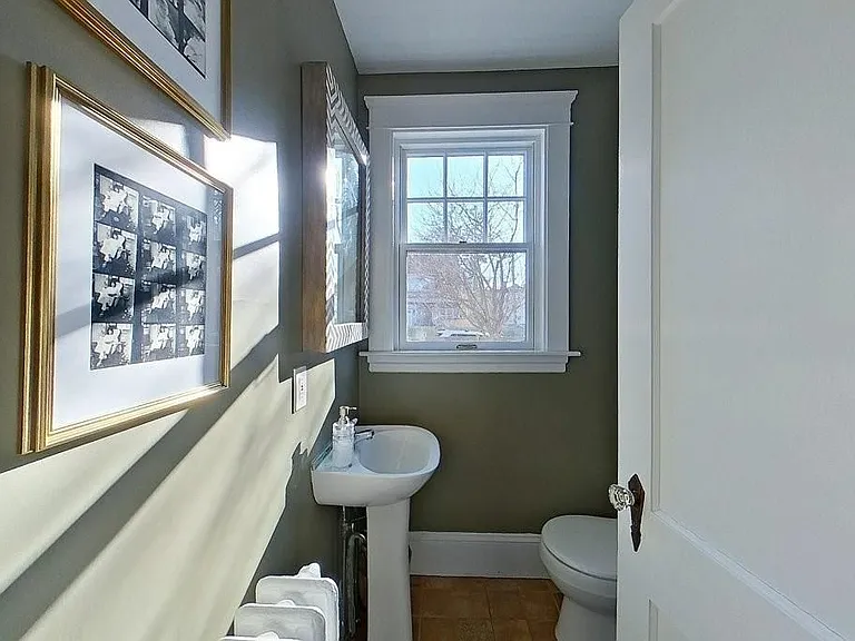 27 Cranston Ave — Photo 12