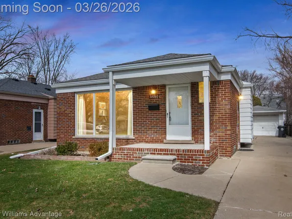 14060 Elgin St, Oak Park, MI 48237
