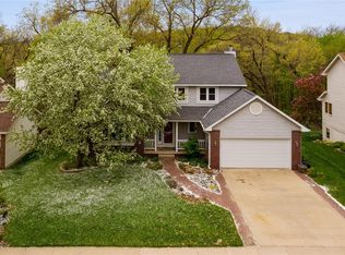 3715 Riverside Dr NE, Cedar Rapids, IA 52411