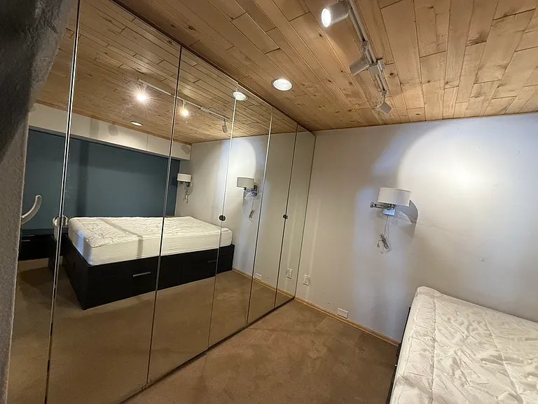 101 Forest Dr #D — Photo 15
