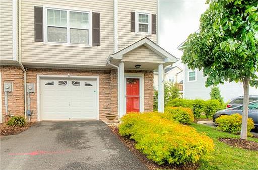 2nd image of 21 Alerica Ln