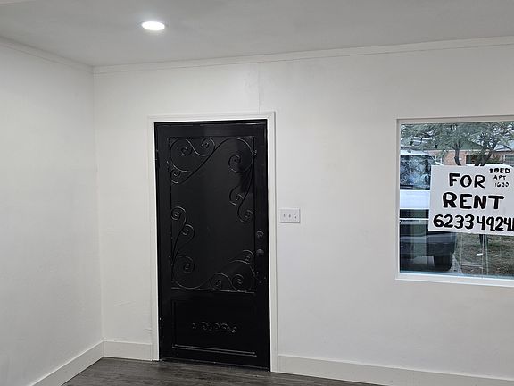 3rd image of 1939 E Brill St #1