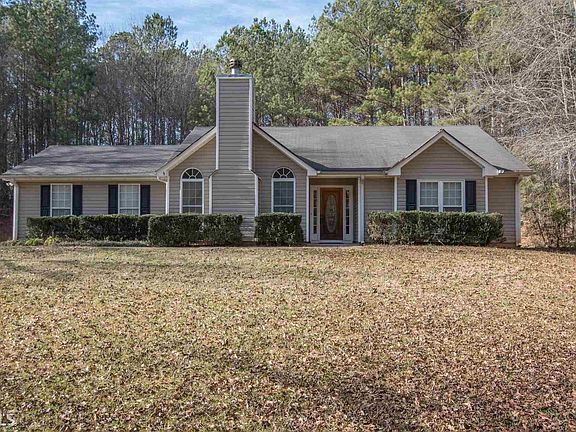 3rd image of 80 Applewood Cir