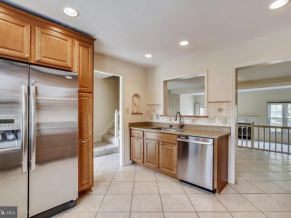 4th image of 6163 Wellington Commons Dr