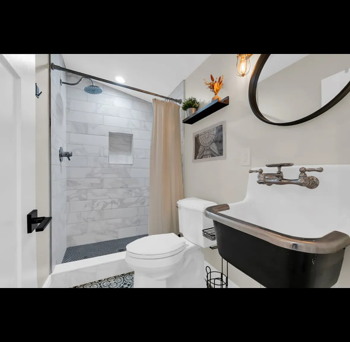 3 bed, 1500 sqft, $3,950 — Photo 4
