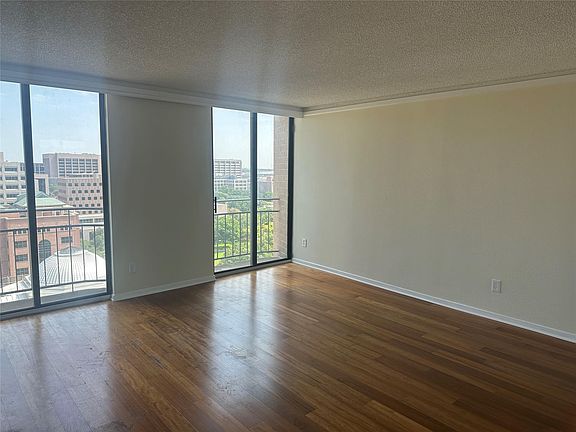 5th image of 1122 Colorado St APT 1502